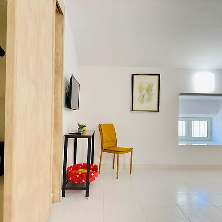 Unique Rooms In Centro Citta Bagno Privato E Climatizzatore 라구사 외부 사진