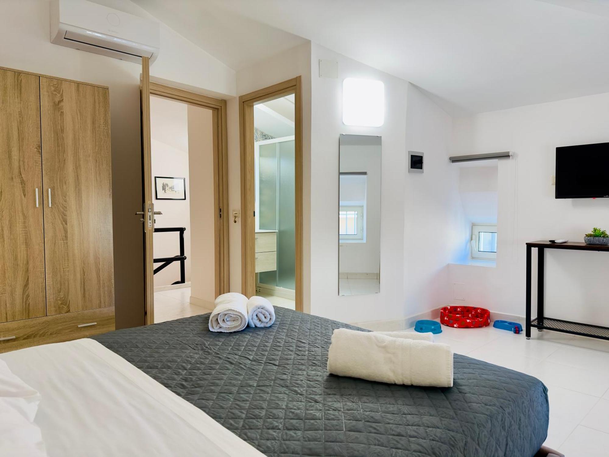 Unique Rooms In Centro Citta Bagno Privato E Climatizzatore 라구사 외부 사진