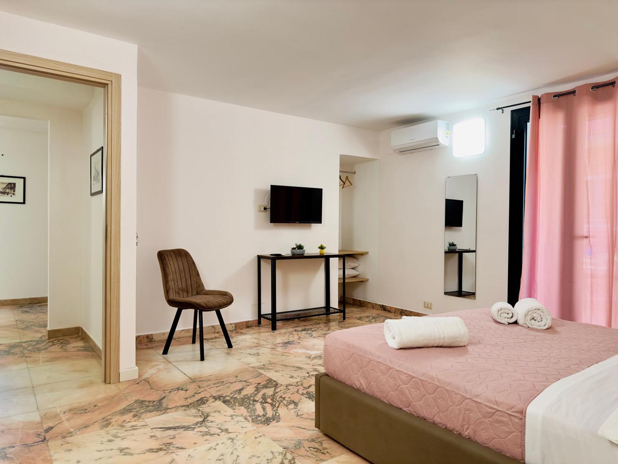 Unique Rooms In Centro Citta Bagno Privato E Climatizzatore 라구사 외부 사진