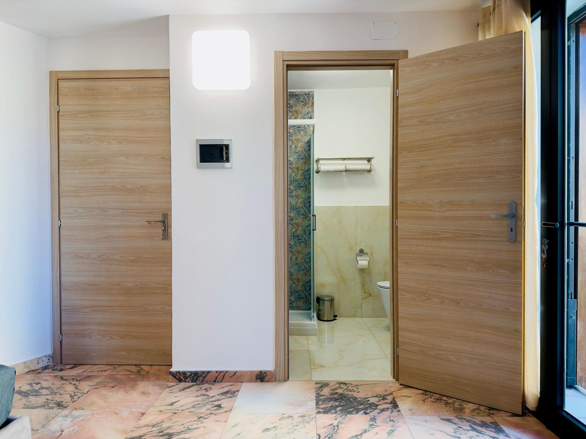 Unique Rooms In Centro Citta Bagno Privato E Climatizzatore 라구사 외부 사진
