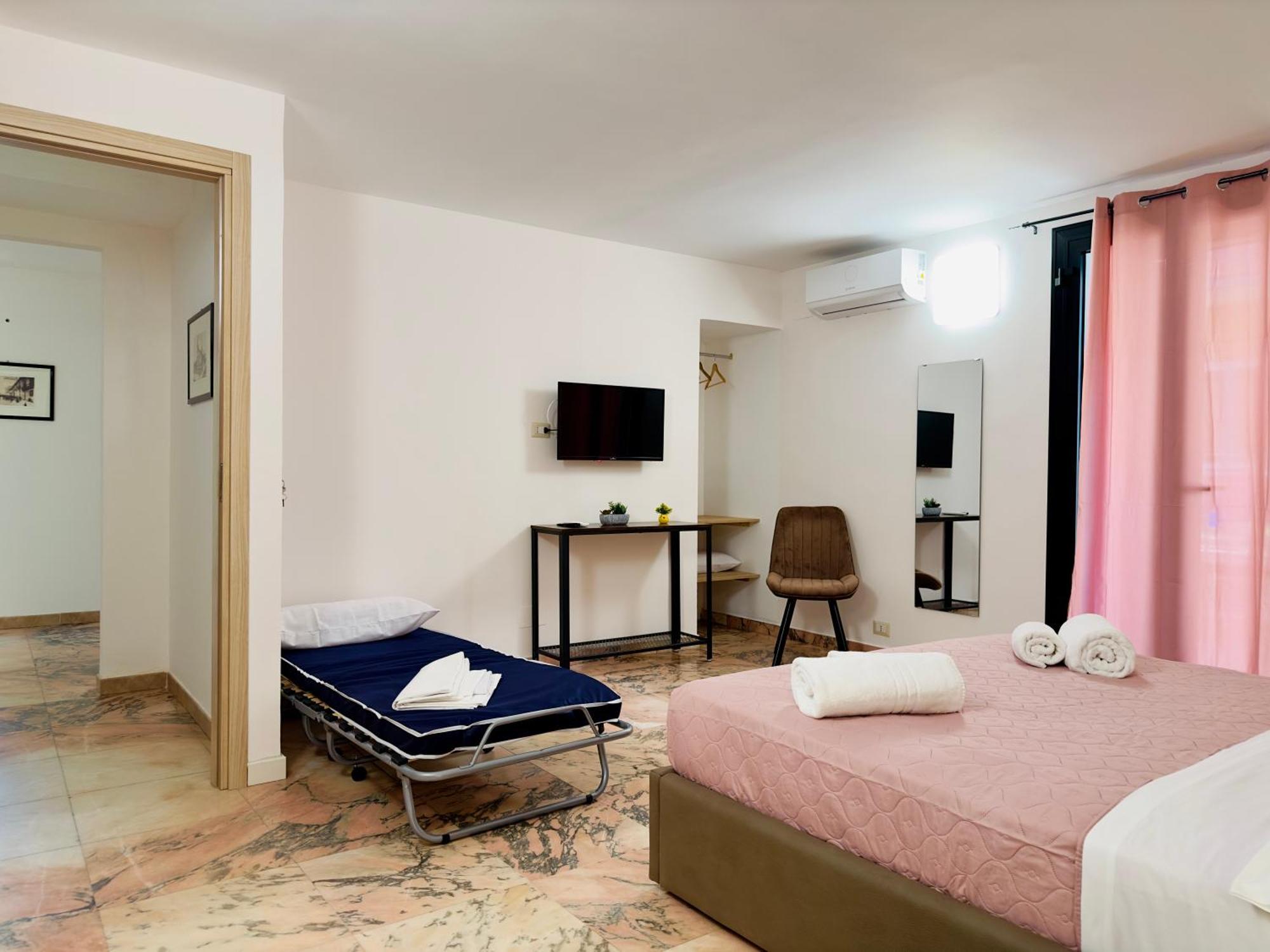 Unique Rooms In Centro Citta Bagno Privato E Climatizzatore 라구사 외부 사진